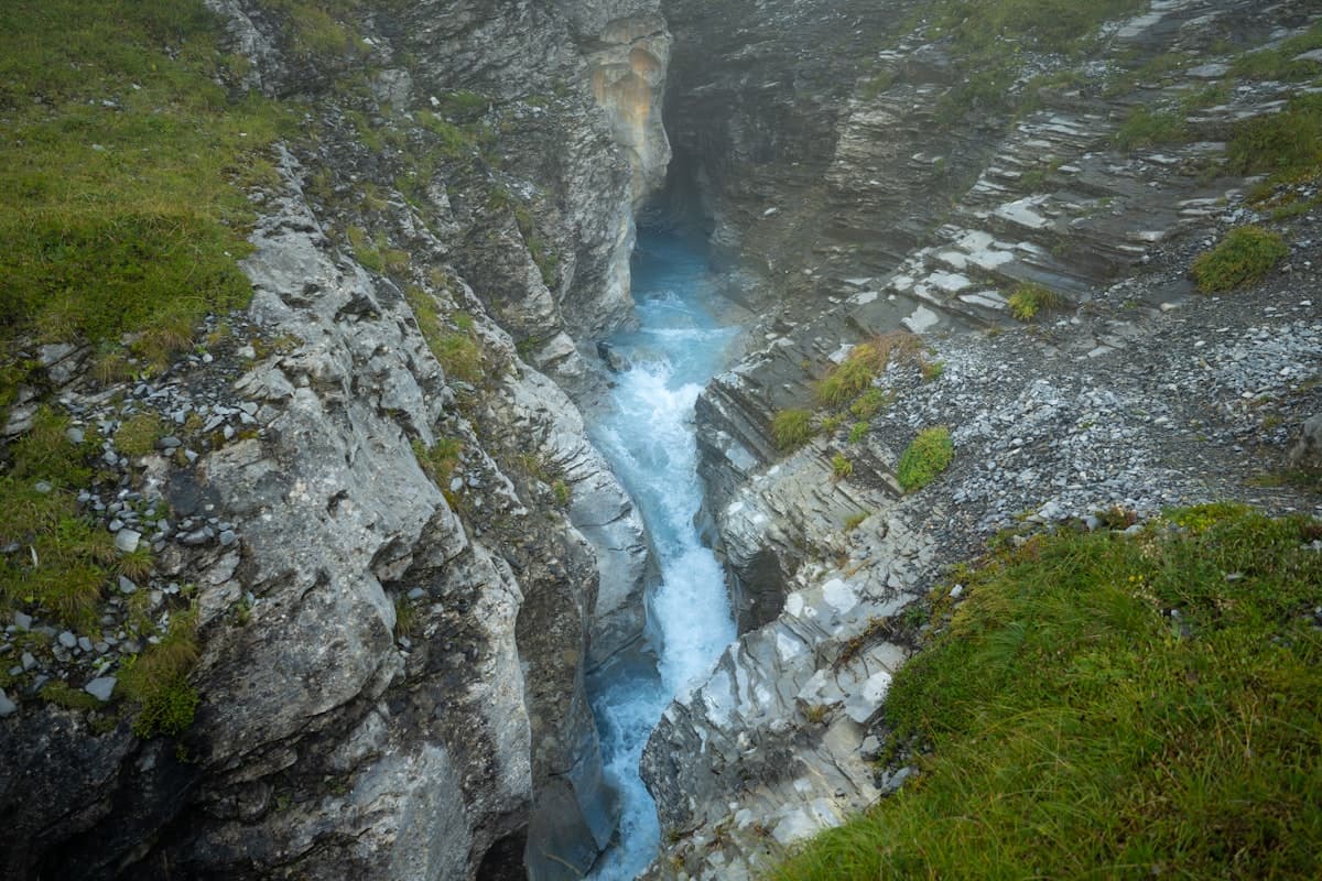 Gorge Walking vs Canyoning: What's the Difference?